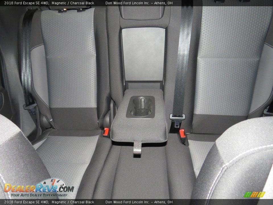 2018 Ford Escape SE 4WD Magnetic / Charcoal Black Photo #24