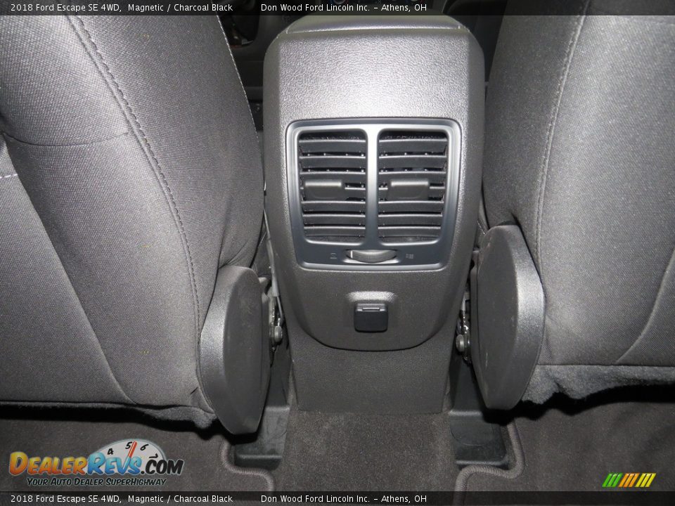 2018 Ford Escape SE 4WD Magnetic / Charcoal Black Photo #29