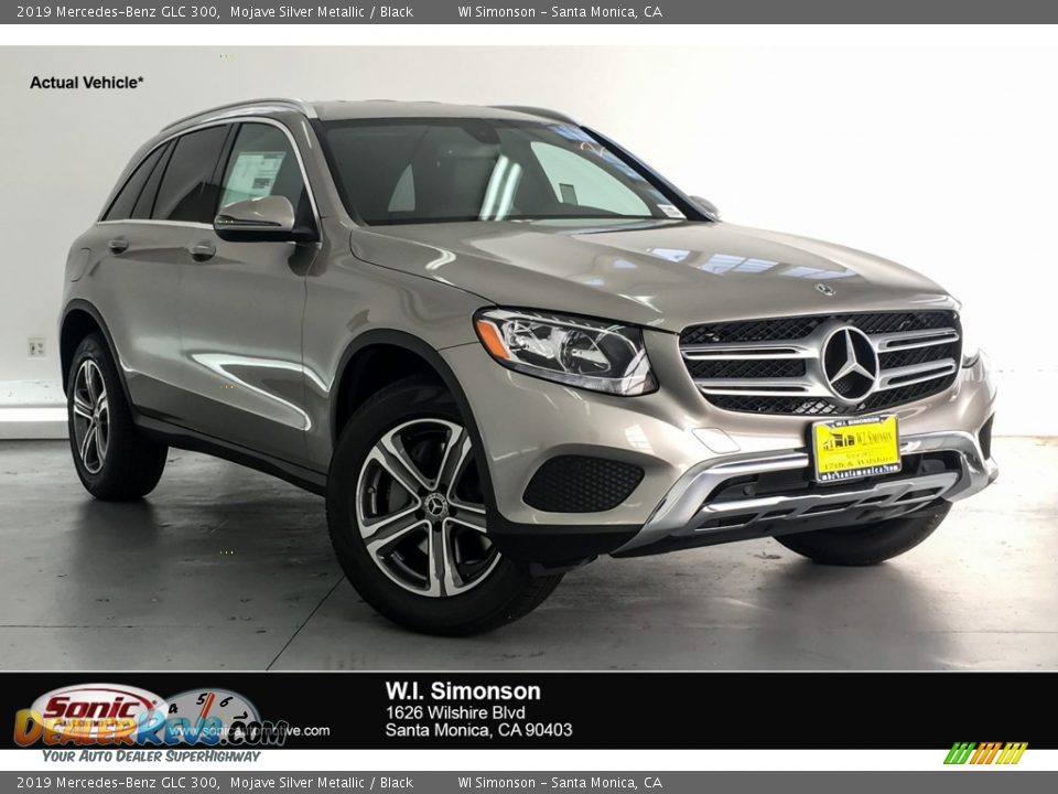 2019 Mercedes-Benz GLC 300 Mojave Silver Metallic / Black Photo #1