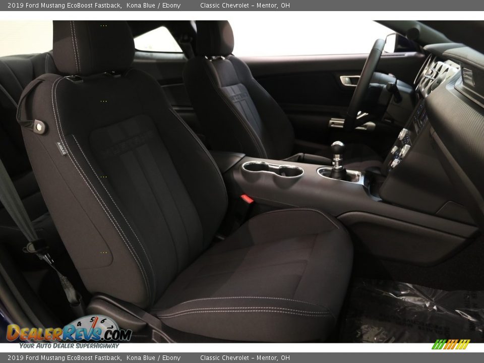 2019 Ford Mustang EcoBoost Fastback Kona Blue / Ebony Photo #15