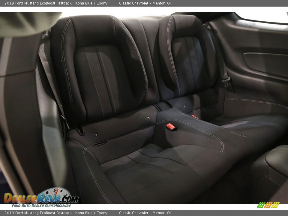 2019 Ford Mustang EcoBoost Fastback Kona Blue / Ebony Photo #16