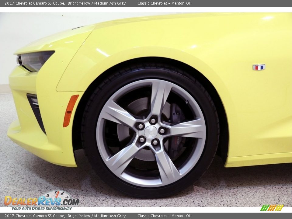 2017 Chevrolet Camaro SS Coupe Bright Yellow / Medium Ash Gray Photo #23