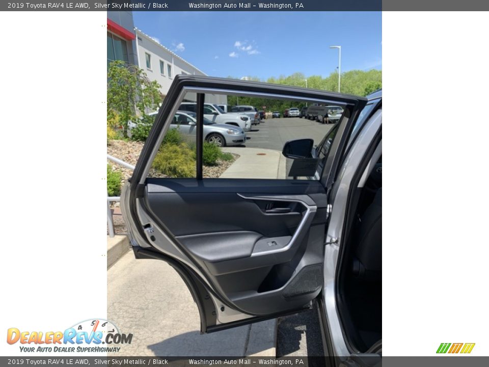 2019 Toyota RAV4 LE AWD Silver Sky Metallic / Black Photo #15
