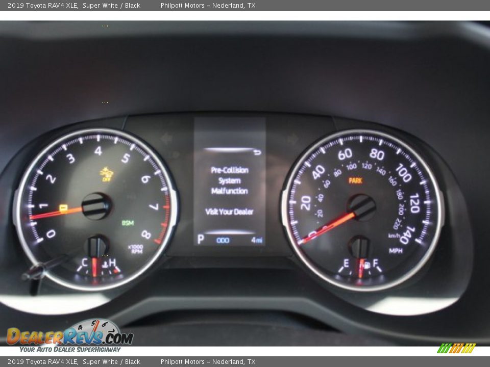 2019 Toyota RAV4 XLE Super White / Black Photo #15