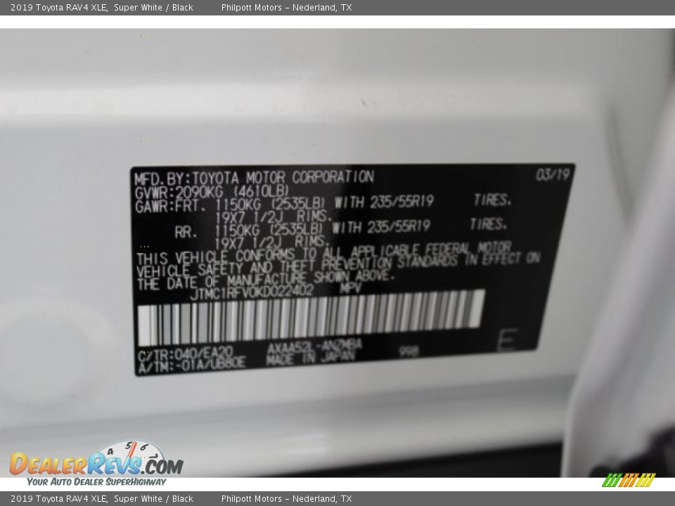 2019 Toyota RAV4 XLE Super White / Black Photo #22