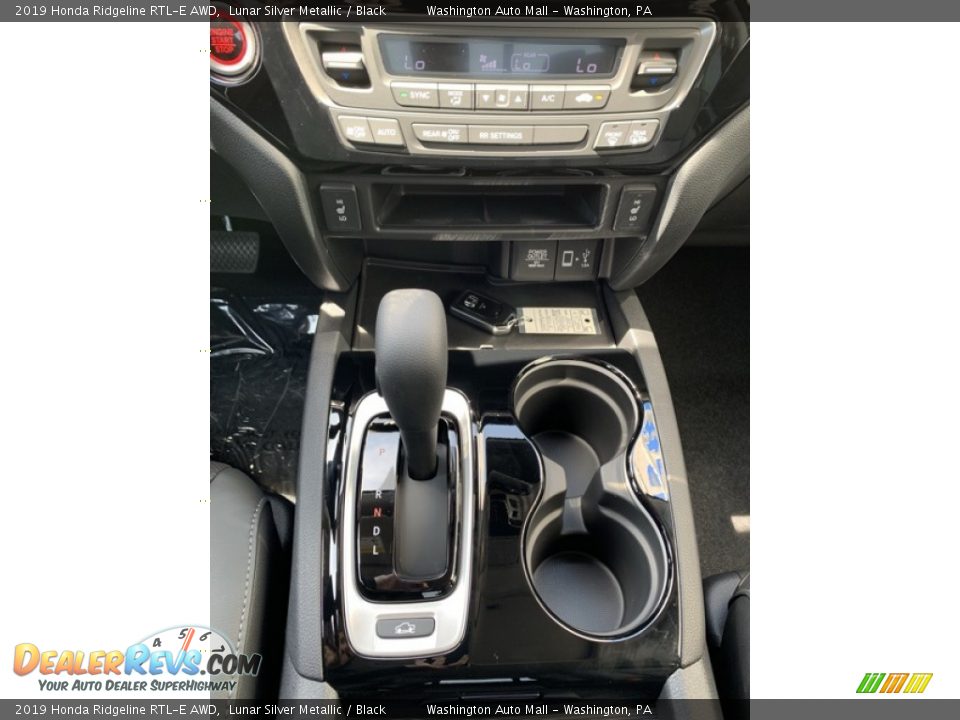 2019 Honda Ridgeline RTL-E AWD Lunar Silver Metallic / Black Photo #32