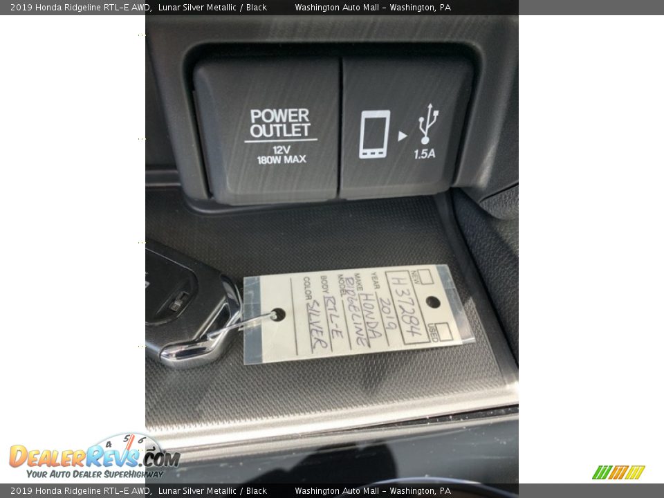 2019 Honda Ridgeline RTL-E AWD Lunar Silver Metallic / Black Photo #36