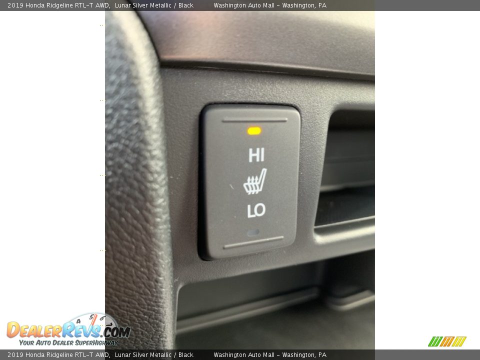 2019 Honda Ridgeline RTL-T AWD Lunar Silver Metallic / Black Photo #36