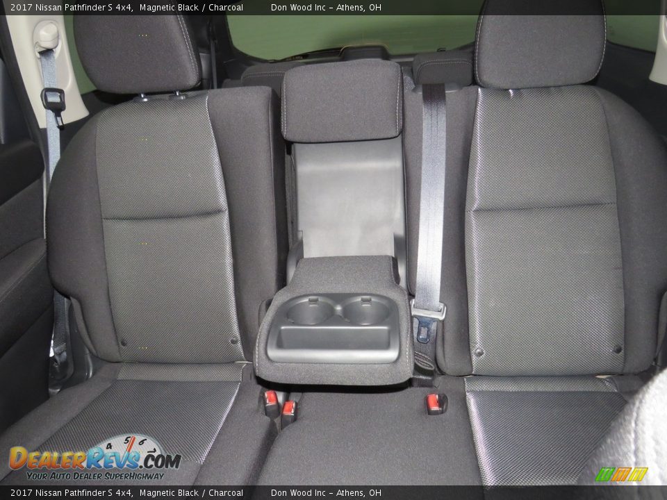 2017 Nissan Pathfinder S 4x4 Magnetic Black / Charcoal Photo #23