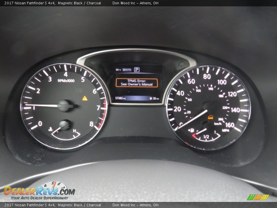 2017 Nissan Pathfinder S 4x4 Magnetic Black / Charcoal Photo #32
