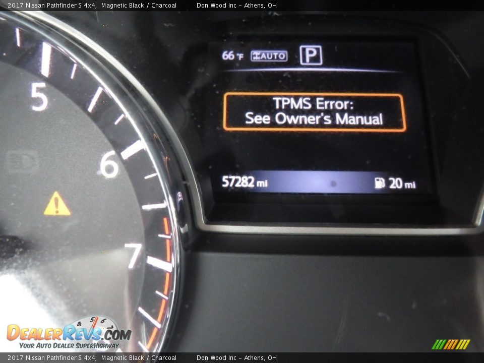 2017 Nissan Pathfinder S 4x4 Magnetic Black / Charcoal Photo #33