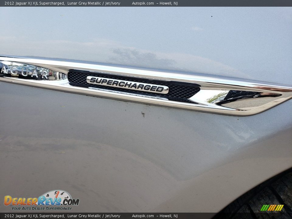 2012 Jaguar XJ XJL Supercharged Lunar Grey Metallic / Jet/Ivory Photo #8