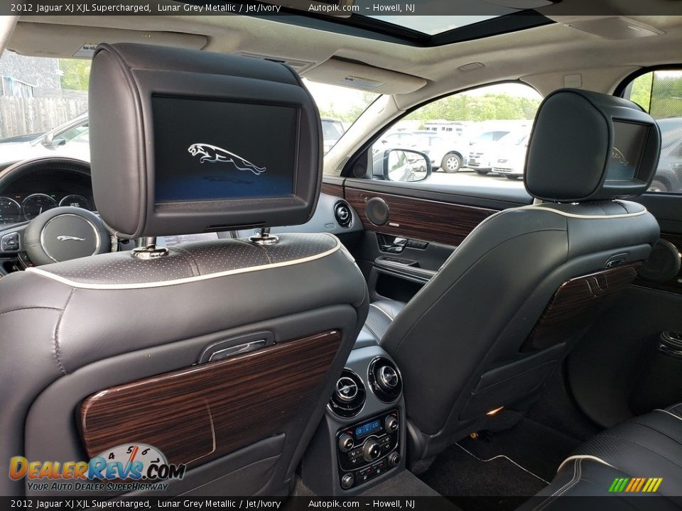 2012 Jaguar XJ XJL Supercharged Lunar Grey Metallic / Jet/Ivory Photo #12