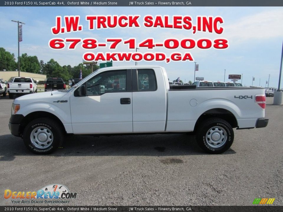 2010 Ford F150 XL SuperCab 4x4 Oxford White / Medium Stone Photo #2