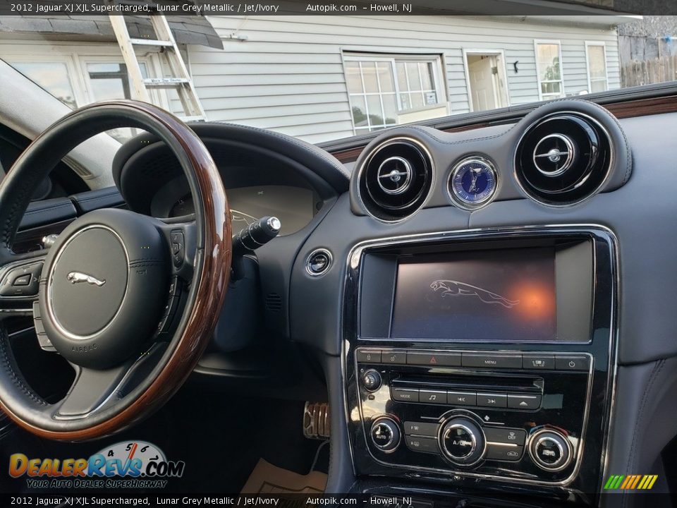 2012 Jaguar XJ XJL Supercharged Lunar Grey Metallic / Jet/Ivory Photo #15