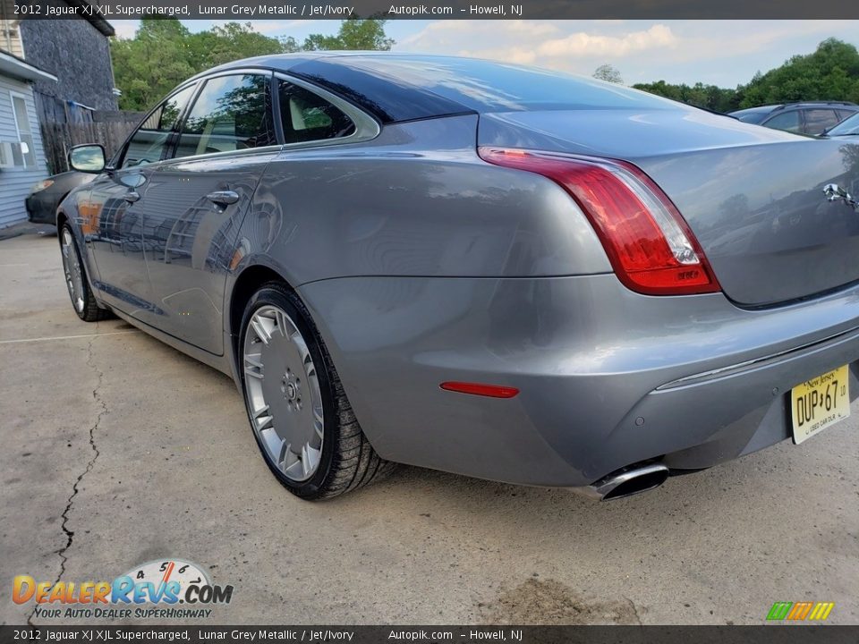 2012 Jaguar XJ XJL Supercharged Lunar Grey Metallic / Jet/Ivory Photo #20