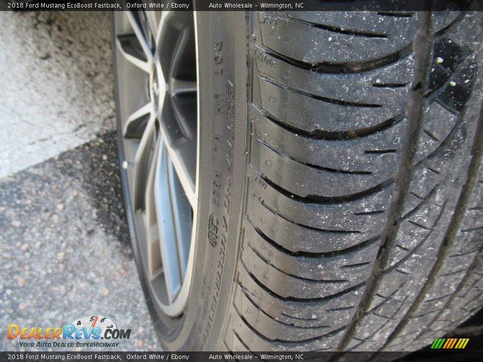 2018 Ford Mustang EcoBoost Fastback Oxford White / Ebony Photo #8