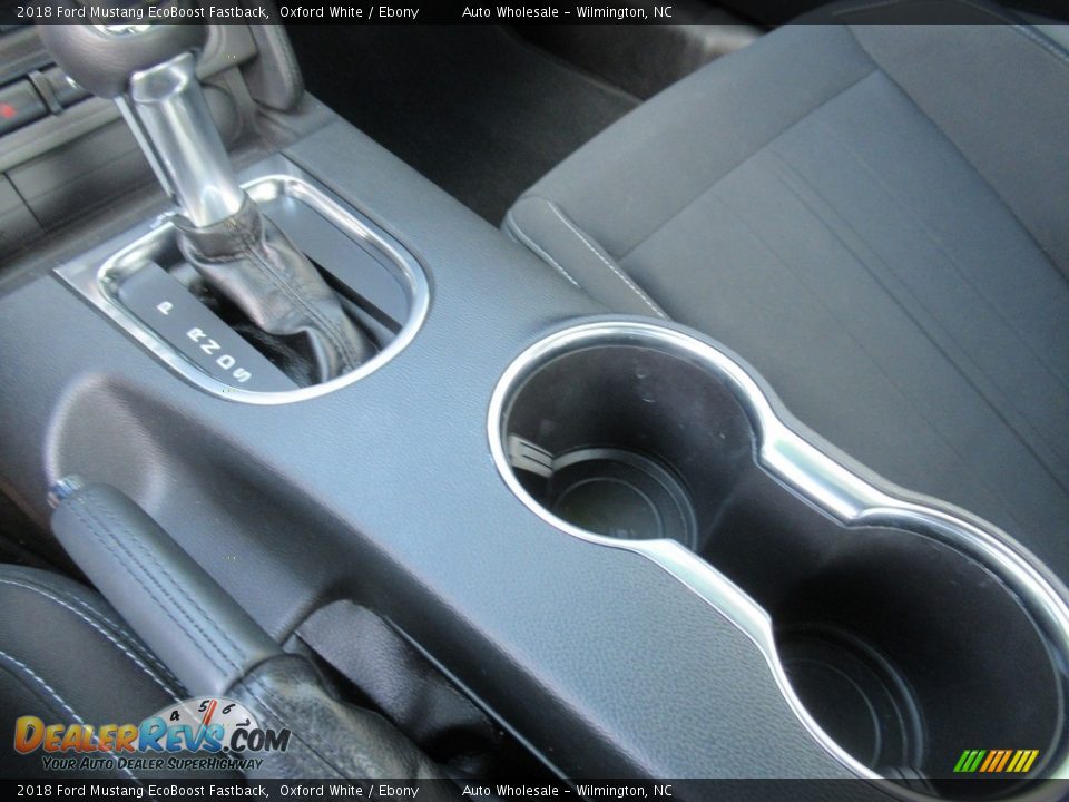 2018 Ford Mustang EcoBoost Fastback Oxford White / Ebony Photo #20