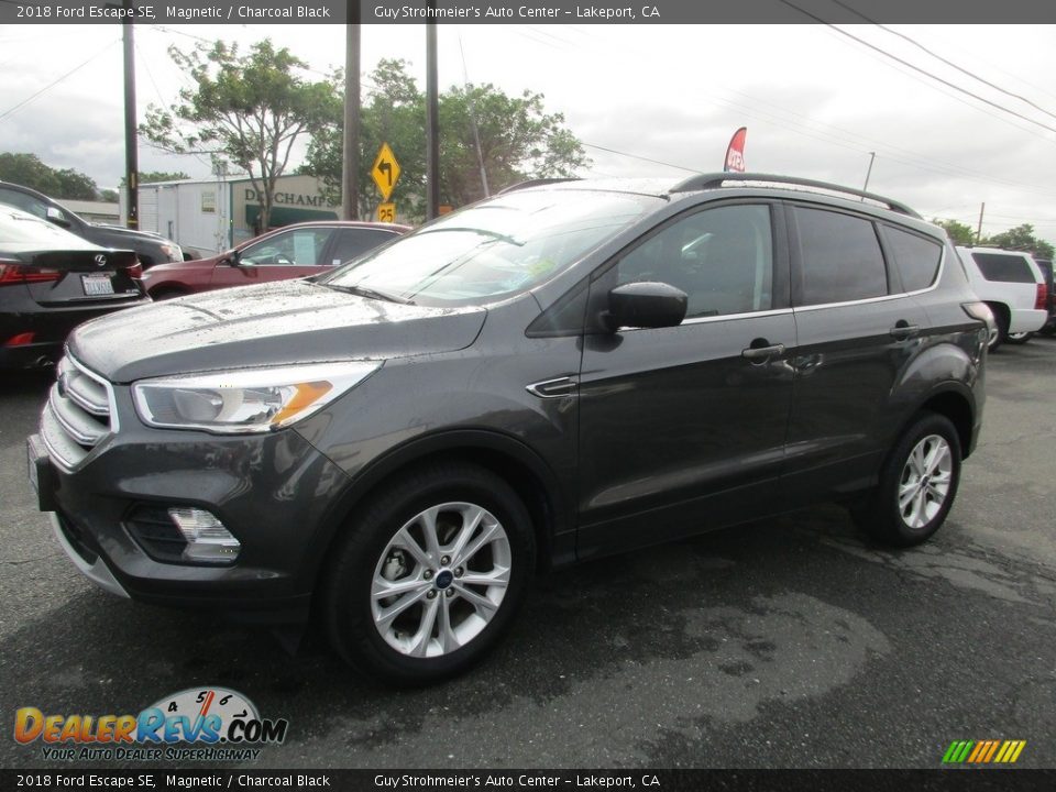 2018 Ford Escape SE Magnetic / Charcoal Black Photo #3
