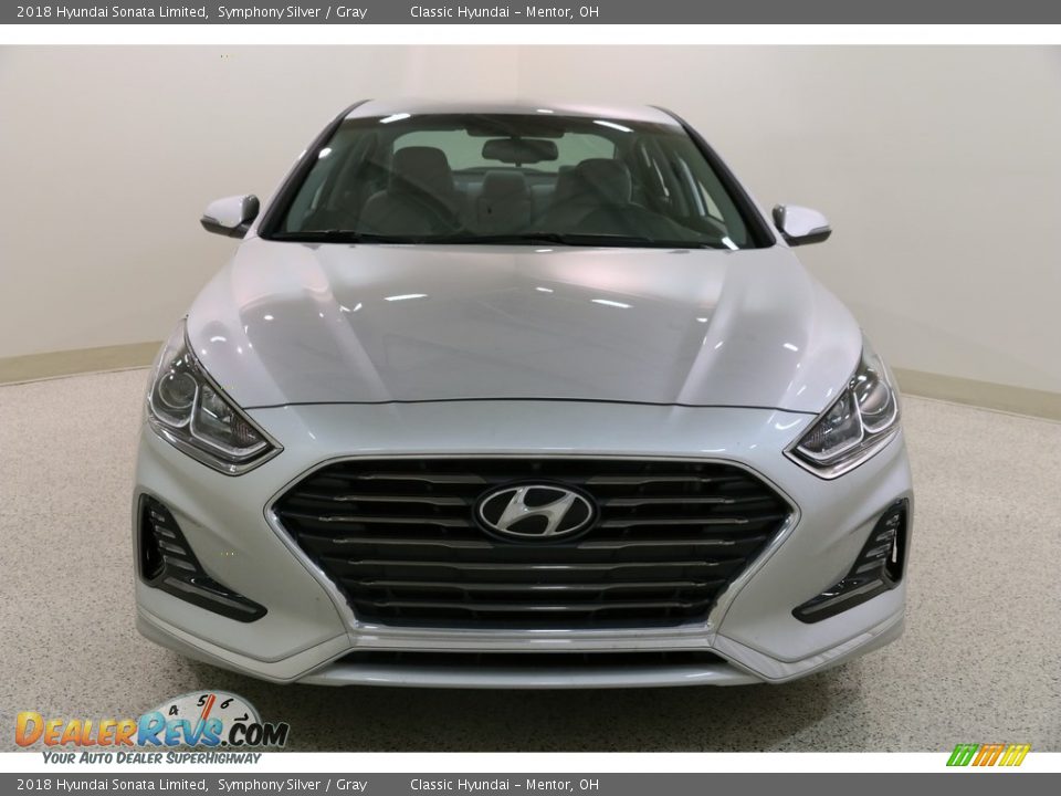 2018 Hyundai Sonata Limited Symphony Silver / Gray Photo #2