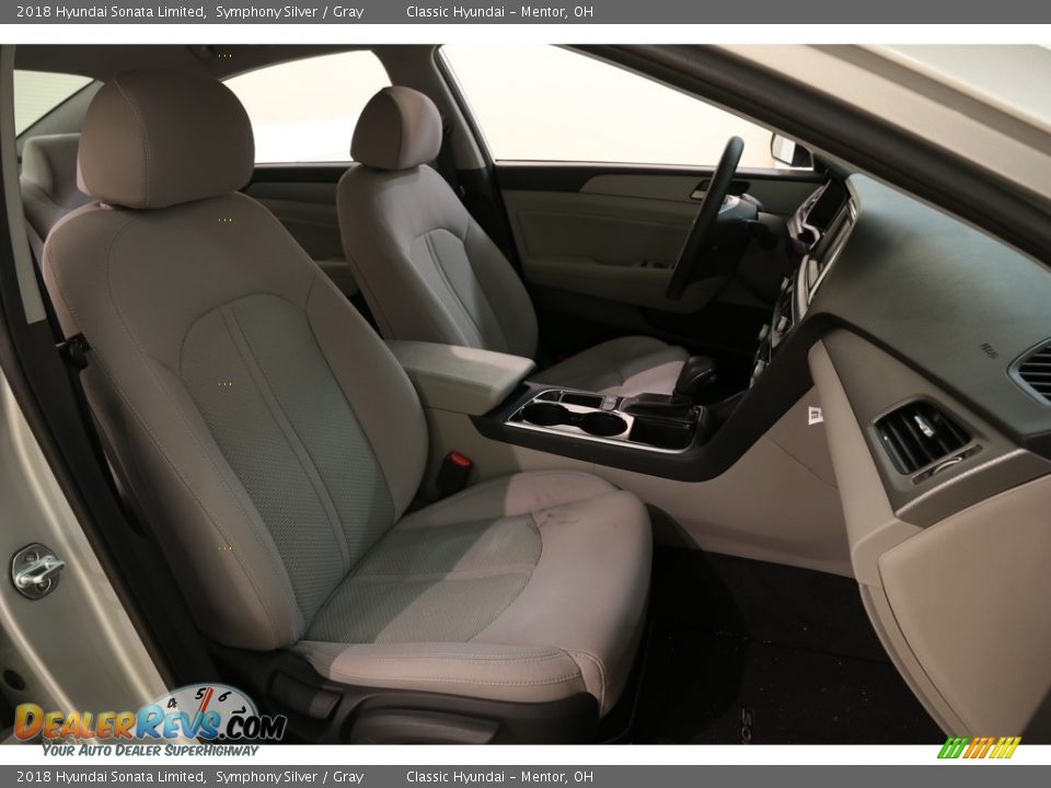 2018 Hyundai Sonata Limited Symphony Silver / Gray Photo #17