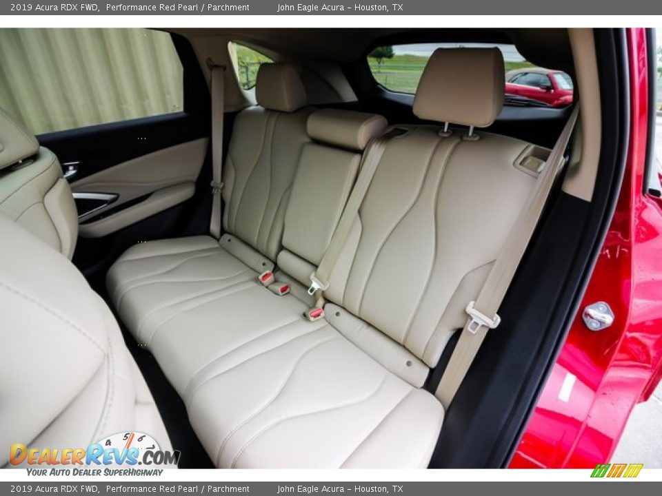 2019 Acura RDX FWD Performance Red Pearl / Parchment Photo #17