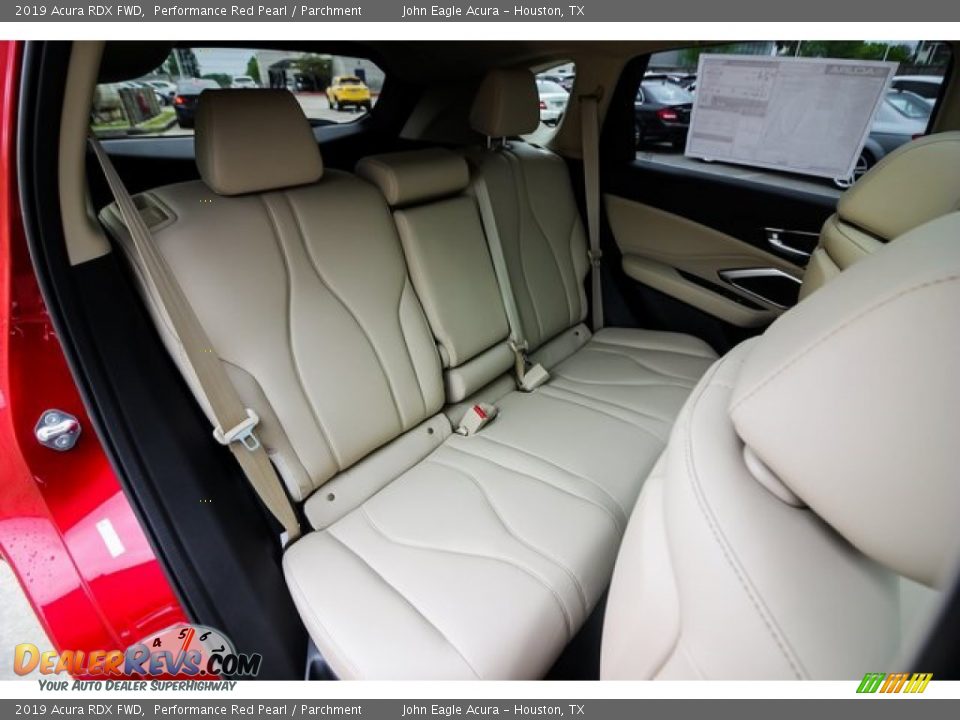 2019 Acura RDX FWD Performance Red Pearl / Parchment Photo #20