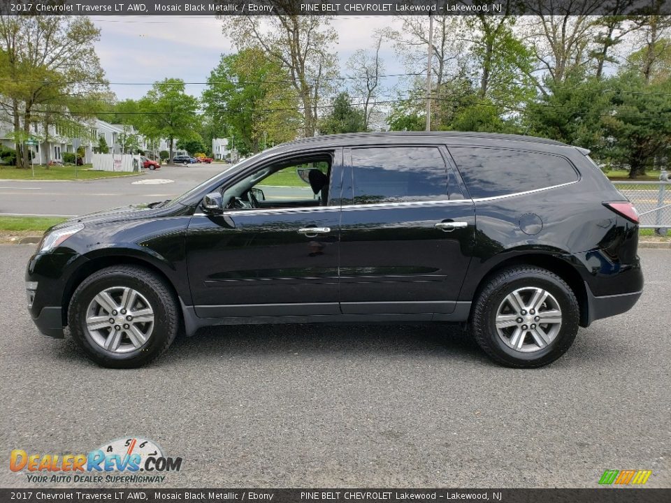 2017 Chevrolet Traverse LT AWD Mosaic Black Metallic / Ebony Photo #4