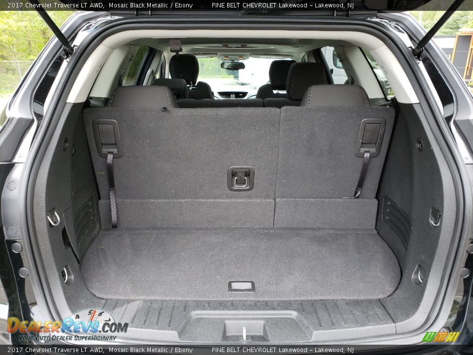 2017 Chevrolet Traverse LT AWD Mosaic Black Metallic / Ebony Photo #13