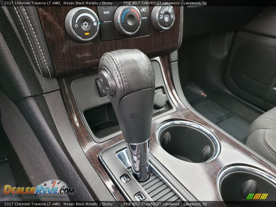 2017 Chevrolet Traverse LT AWD Mosaic Black Metallic / Ebony Photo #22