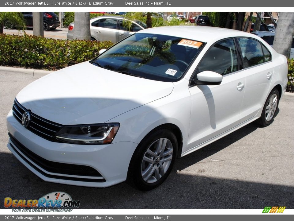 2017 Volkswagen Jetta S Pure White / Black/Palladium Gray Photo #4