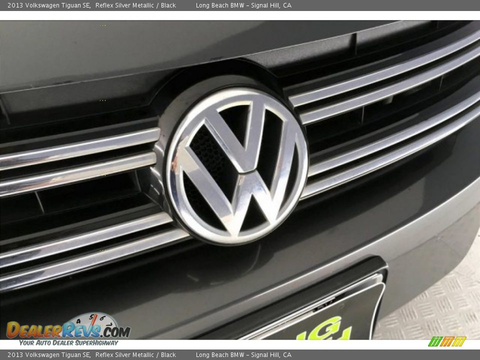 2013 Volkswagen Tiguan SE Reflex Silver Metallic / Black Photo #28