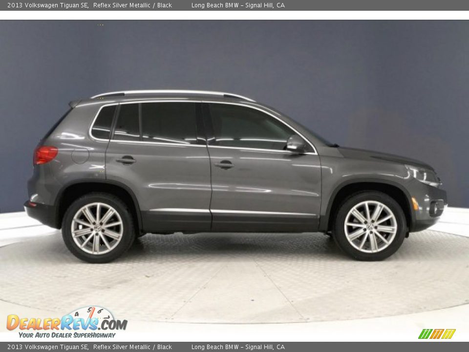 2013 Volkswagen Tiguan SE Reflex Silver Metallic / Black Photo #30