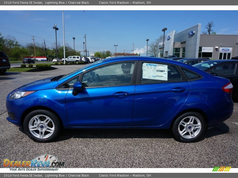 2019 Ford Fiesta SE Sedan Lightning Blue / Charcoal Black Photo #2