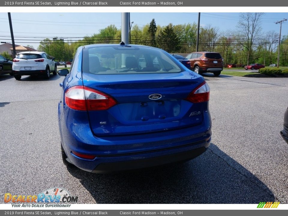 2019 Ford Fiesta SE Sedan Lightning Blue / Charcoal Black Photo #3