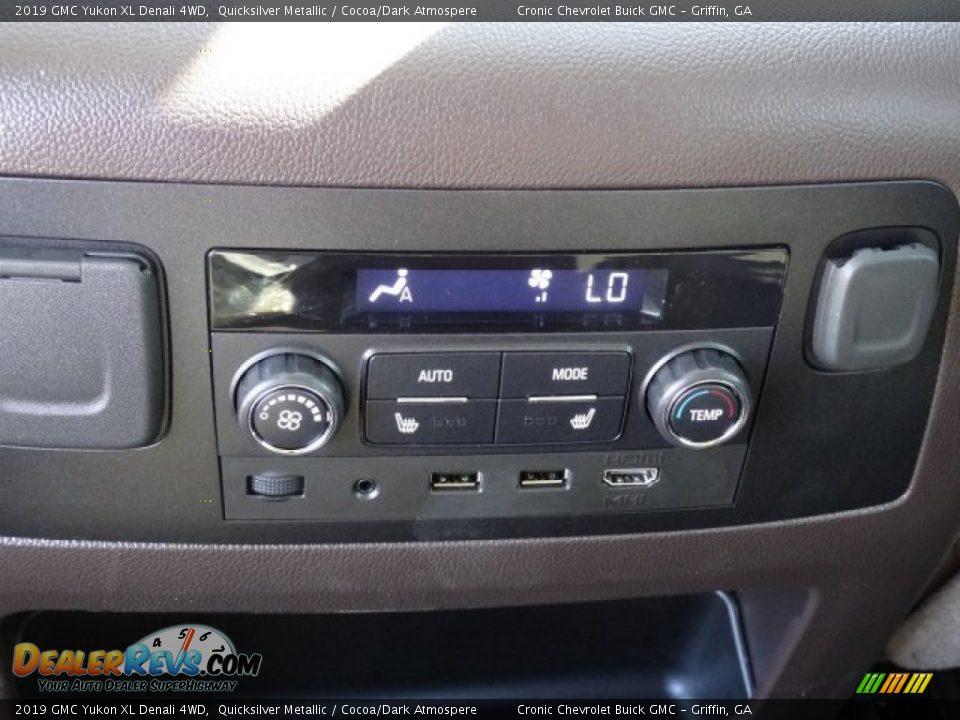 2019 GMC Yukon XL Denali 4WD Quicksilver Metallic / Cocoa/Dark Atmospere Photo #31