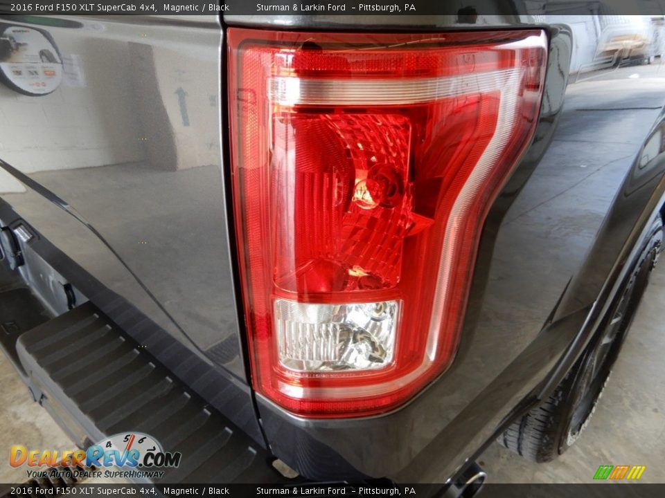 2016 Ford F150 XLT SuperCab 4x4 Magnetic / Black Photo #5