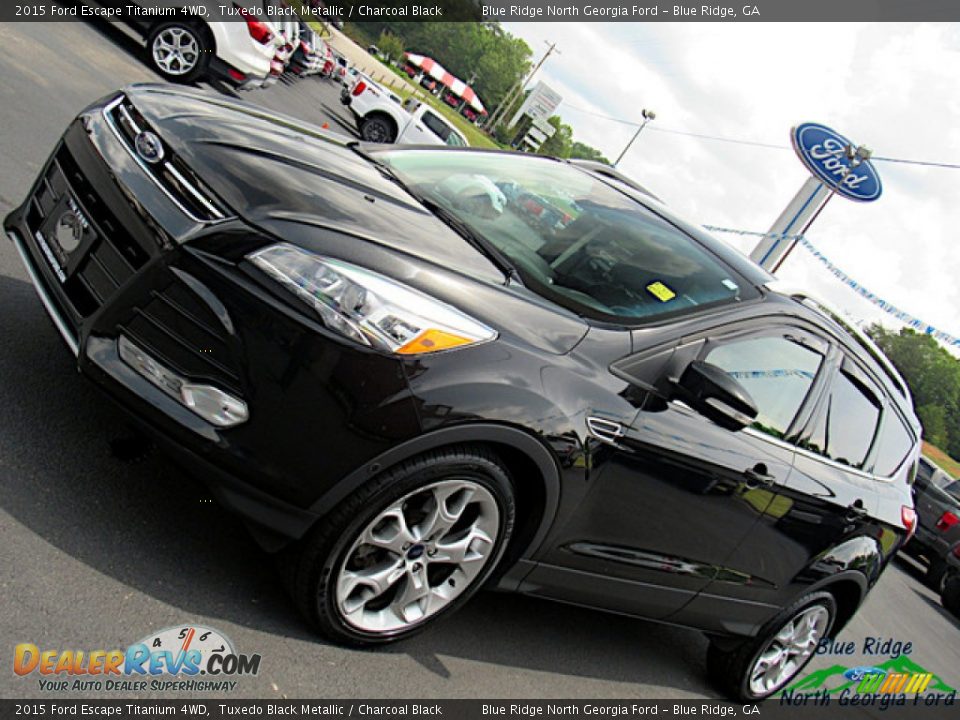 2015 Ford Escape Titanium 4WD Tuxedo Black Metallic / Charcoal Black Photo #31