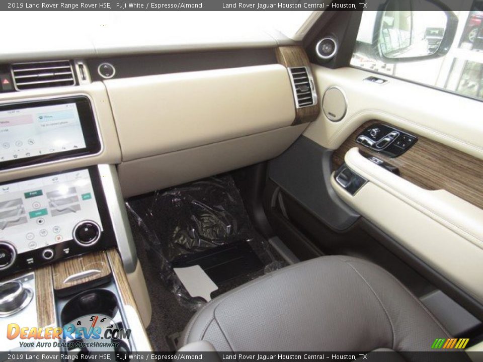 2019 Land Rover Range Rover HSE Fuji White / Espresso/Almond Photo #15