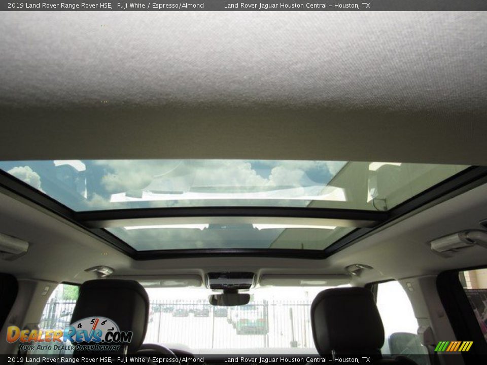 2019 Land Rover Range Rover HSE Fuji White / Espresso/Almond Photo #18