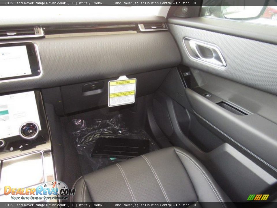 2019 Land Rover Range Rover Velar S Fuji White / Ebony Photo #15