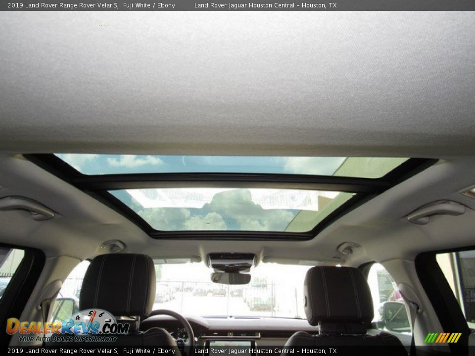 2019 Land Rover Range Rover Velar S Fuji White / Ebony Photo #18