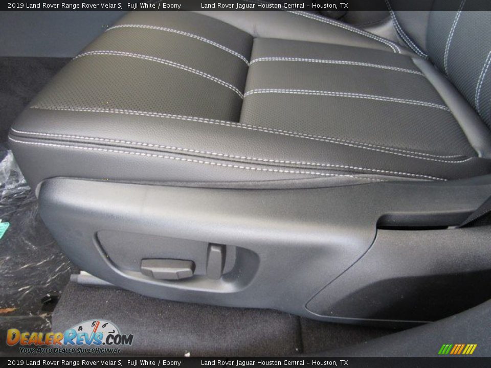 2019 Land Rover Range Rover Velar S Fuji White / Ebony Photo #25