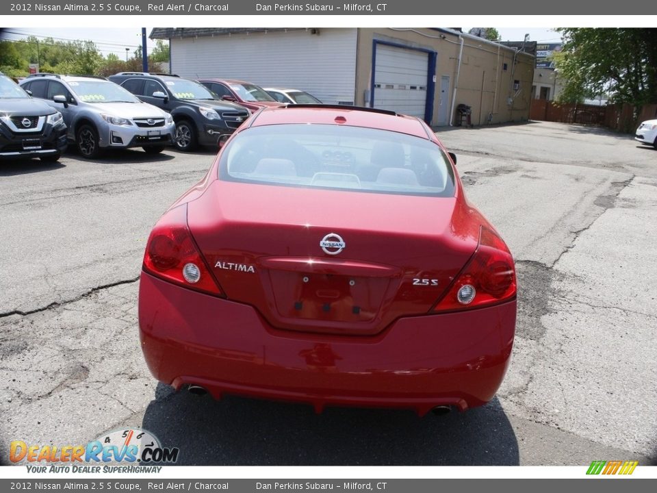 2012 Nissan Altima 2.5 S Coupe Red Alert / Charcoal Photo #6