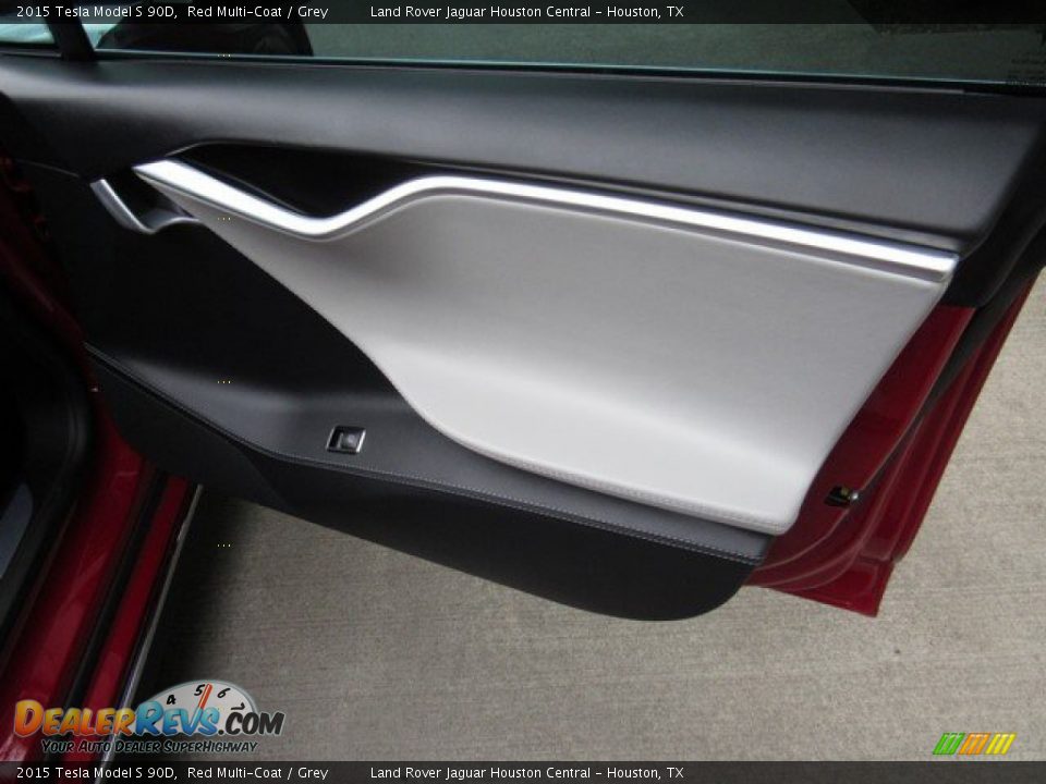Door Panel of 2015 Tesla Model S 90D Photo #21