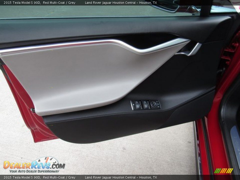 Door Panel of 2015 Tesla Model S 90D Photo #24