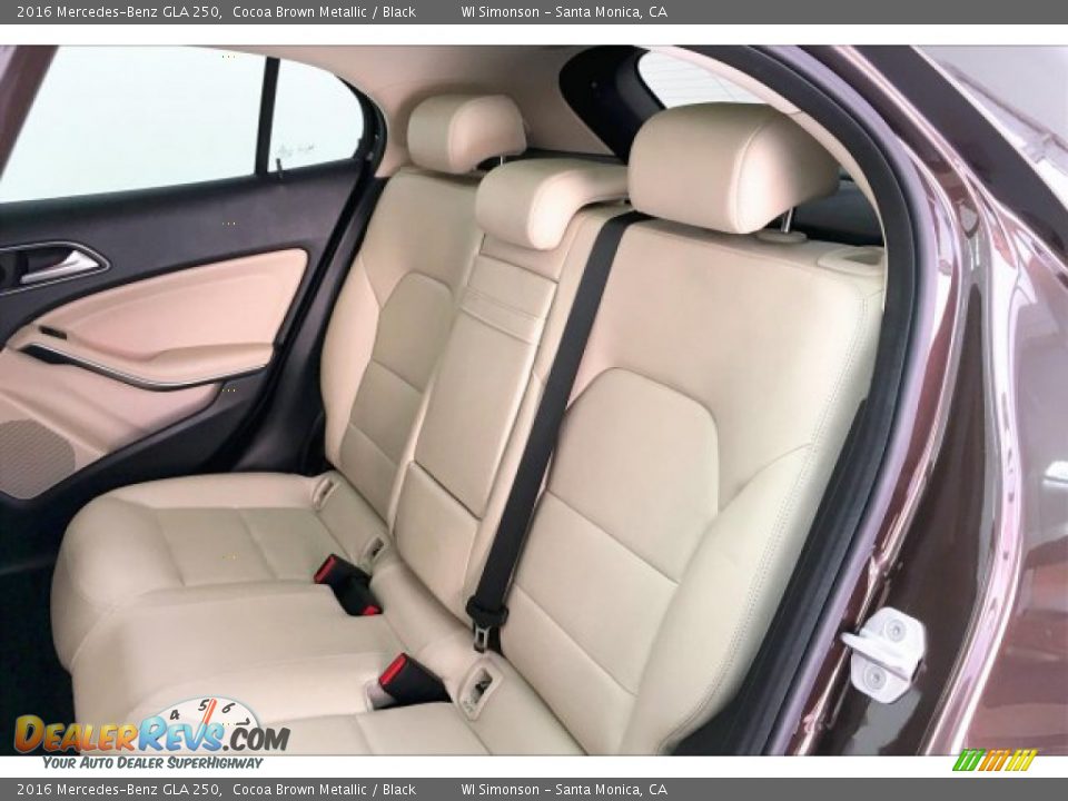 2016 Mercedes-Benz GLA 250 Cocoa Brown Metallic / Black Photo #15