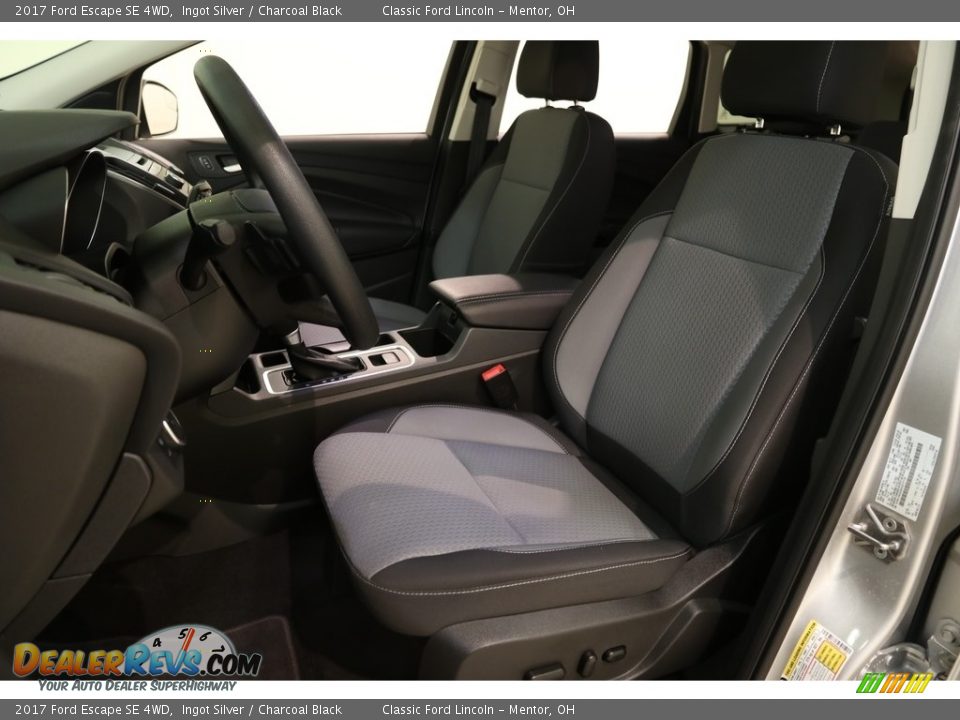 2017 Ford Escape SE 4WD Ingot Silver / Charcoal Black Photo #5
