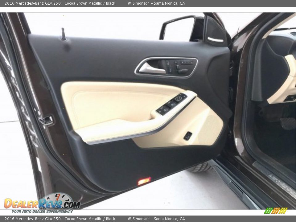 2016 Mercedes-Benz GLA 250 Cocoa Brown Metallic / Black Photo #25