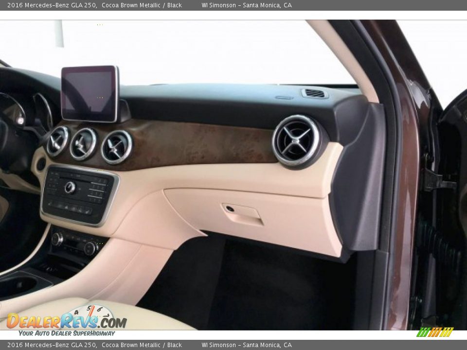 2016 Mercedes-Benz GLA 250 Cocoa Brown Metallic / Black Photo #28